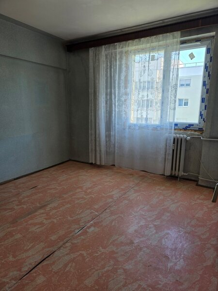 Colentina intersectie Doamna Ghica, pasaj, chiar pe strada Sinaia,